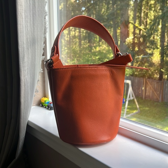 Hyer Goods Mini Bucket Bag - Picture 5 of 6